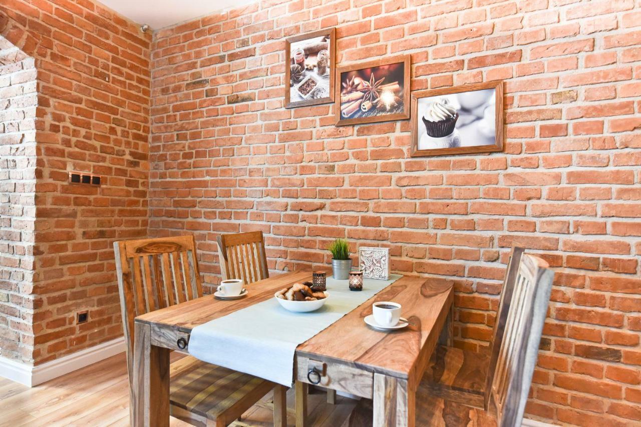 شقة Apartament Starowka 3 Stary Toruń المظهر الخارجي الصورة